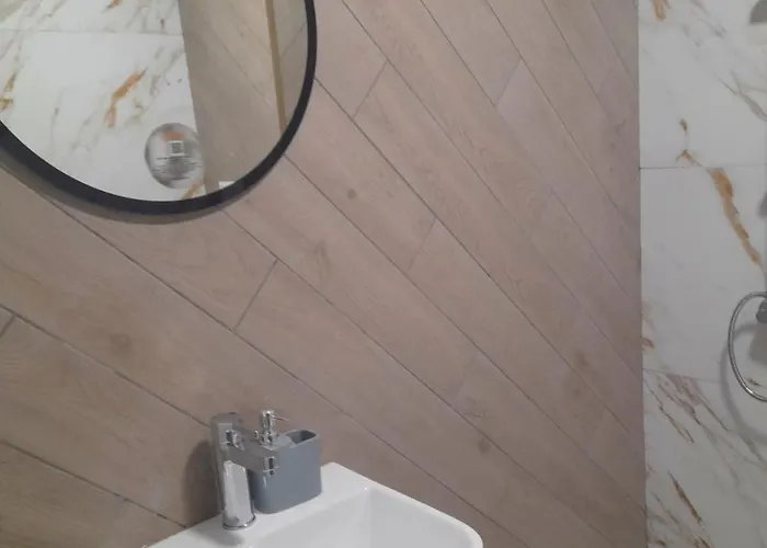 アパート азуро бийч несебър-равда ラヴダ